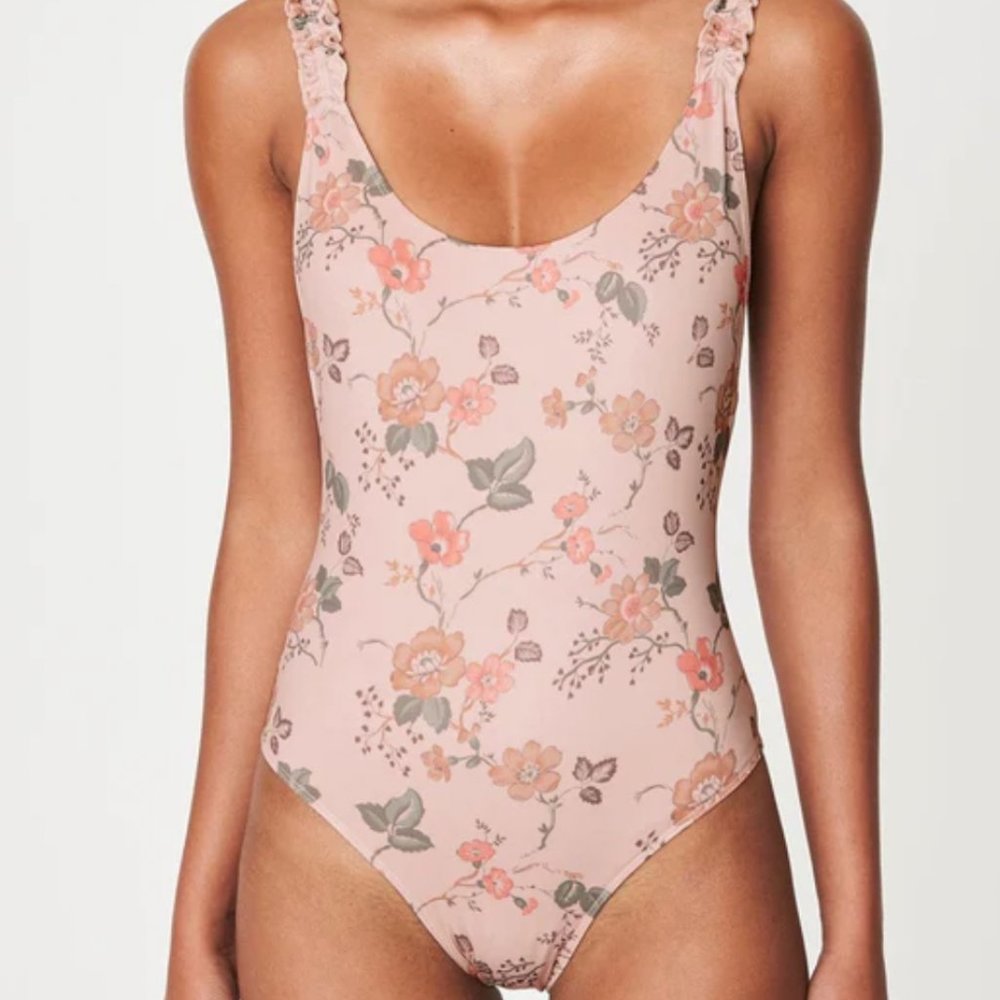 ROWIE The Label HOLIDAY ONE PIECE BLUSH MEADOW